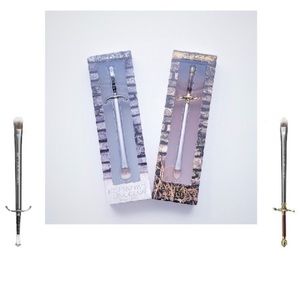 Urban Decay Game of Thrones Longclaw NWT